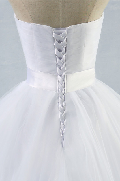 BMbridal Chic Strapless Sweetheart White Tulle Wedding Dress Sleeveless Beadings Bridal Gowns with Sash-BMbridal