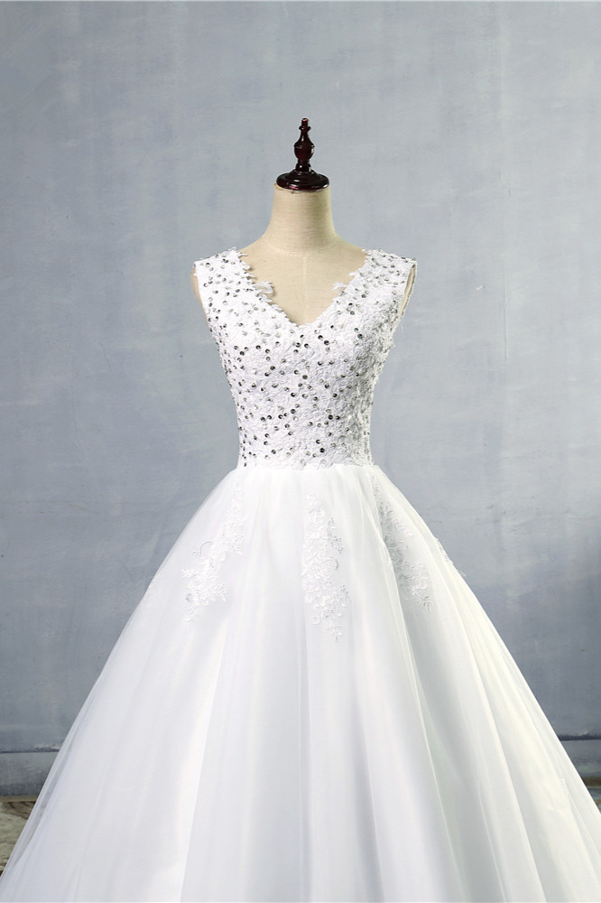 BMbridal Stunning V-Neck Sequins Tulle Wedding Dresses A-Line Lace Appliques Bridal Gowns Online