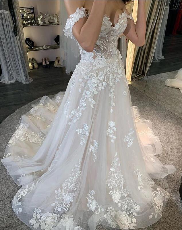Elegant Long A-Line Tulle Off-the-Shoulder Wedding Dress with Lace Appliques