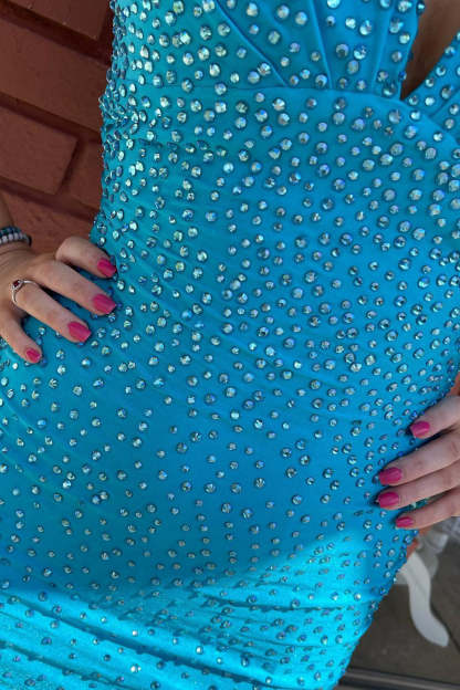 Sparkly Black Beaded V-Neck Backless Tight Short Homecoming Dress