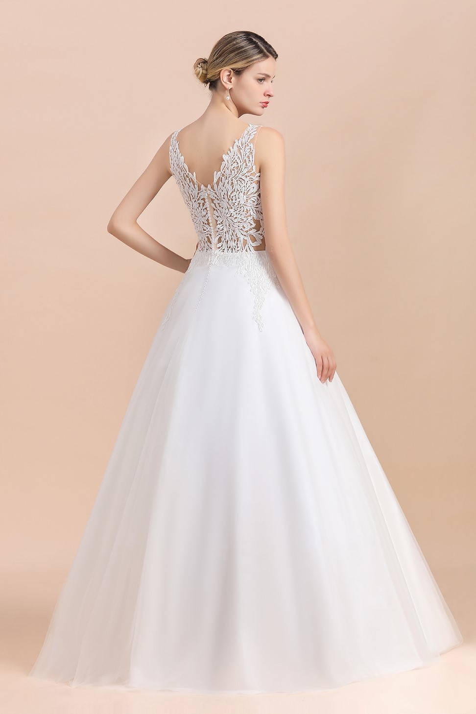 BMbridal Boho V-Neck Lace Wedding Dress Tulle Appliques Sleeveless Bridal Gowns On Sale-BMbridal
