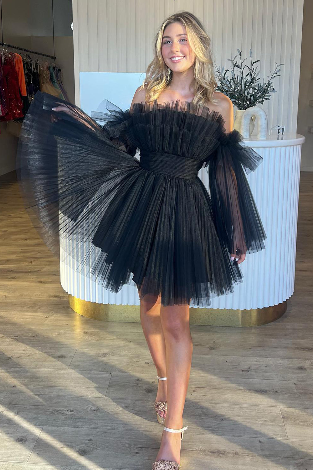 Black A-Line Detachable Long Sleeves Tulle Short Homecoming Dress-BMbridal