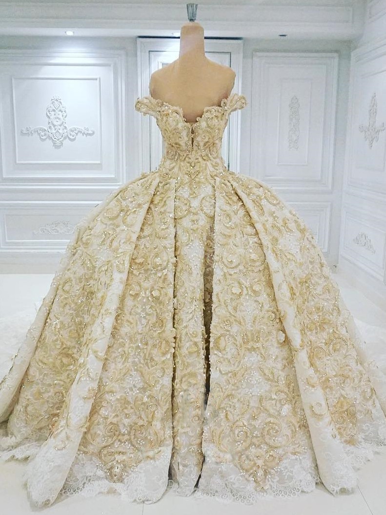 BMbridal Affordable Off-the-shoulder Chamgne Lace Wedding Dresses With Appliques A-line Ruffles Ball Gowns On Sale-BMbridal