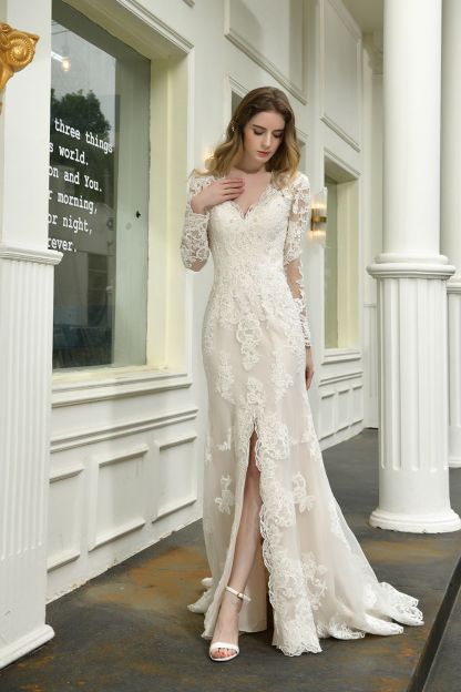 BMbridal Exquisite Sheath V-Neck Long Sleeves Wedding Dress With Slit