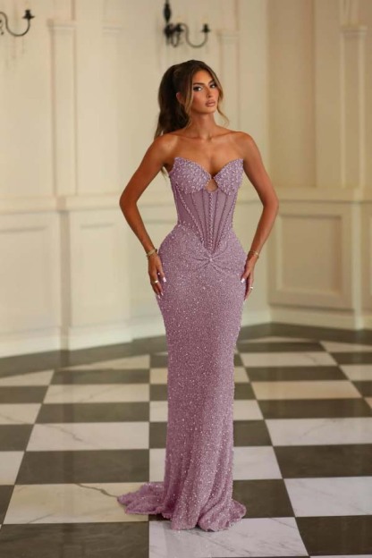 Chic Strapless Sleeveless Long Mermaid Prom Dress With Beading