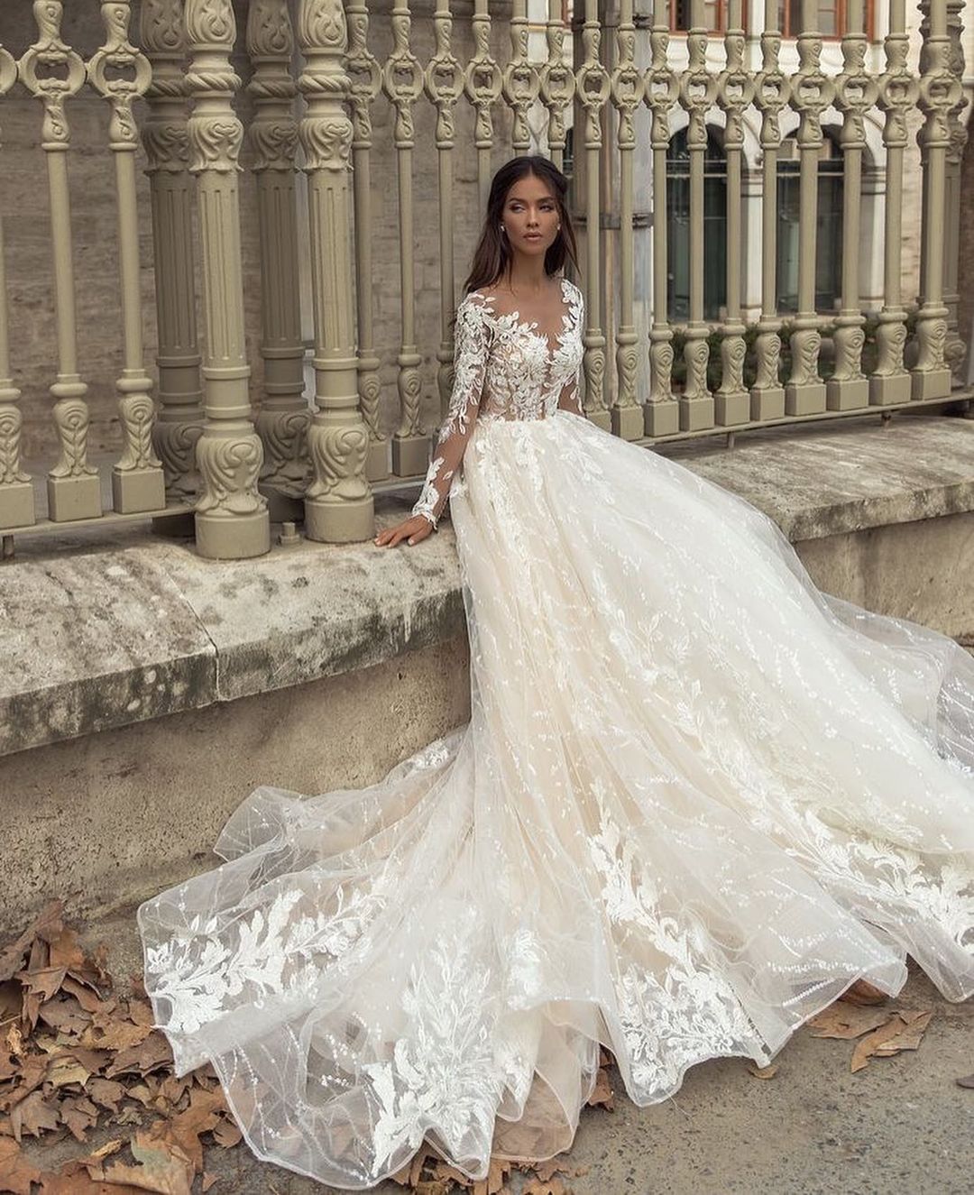 Bmbridal Long Sleeves Wedding Dress Princess With Lace Appliques-BMbridal