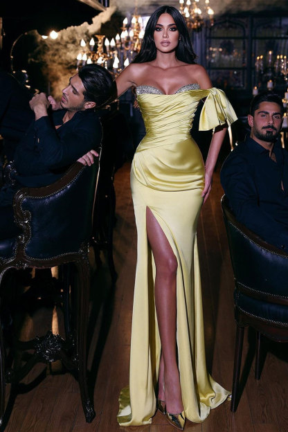 Bmbridal Daffodil Off-the-Shoulder Prom Dress Mermaid Slit With Beads