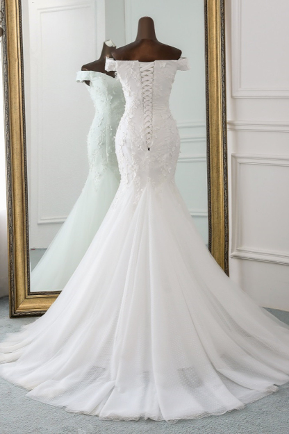 BMbridal Gorgeous Tulle Sweetheart Long Mermaid Wedding Dresses with Lace Online