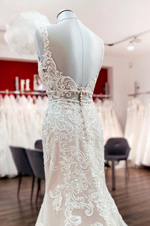 BMbridal Wonderful Sleeveless Tulle Ivory Lace Backless Mermaid Wedding Dresses-BMbridal