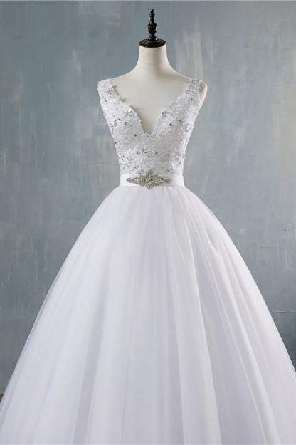 BMbridal Chic Starps V-Neck Beadings Tulle Wedding Dress Sleeveless Appliques Bridal Gowns with Rhinestones-BMbridal