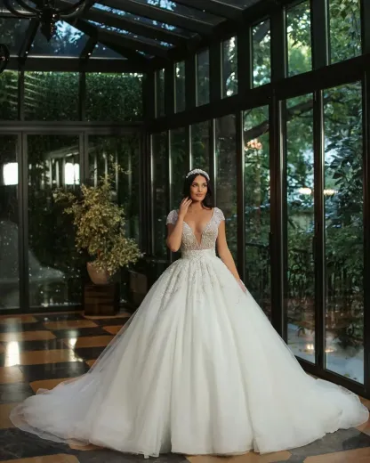 Brilliant Long A-Line V-Neck Cap Sleeves Wedding Dress with Beads Tulle