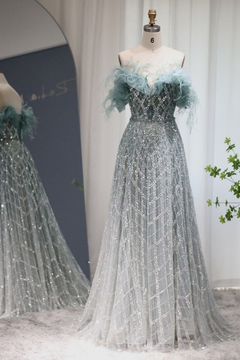Bmbridal A-Line Sweetheart Floor-Length Sleeveless Strapless Prom Dresses with Appliques