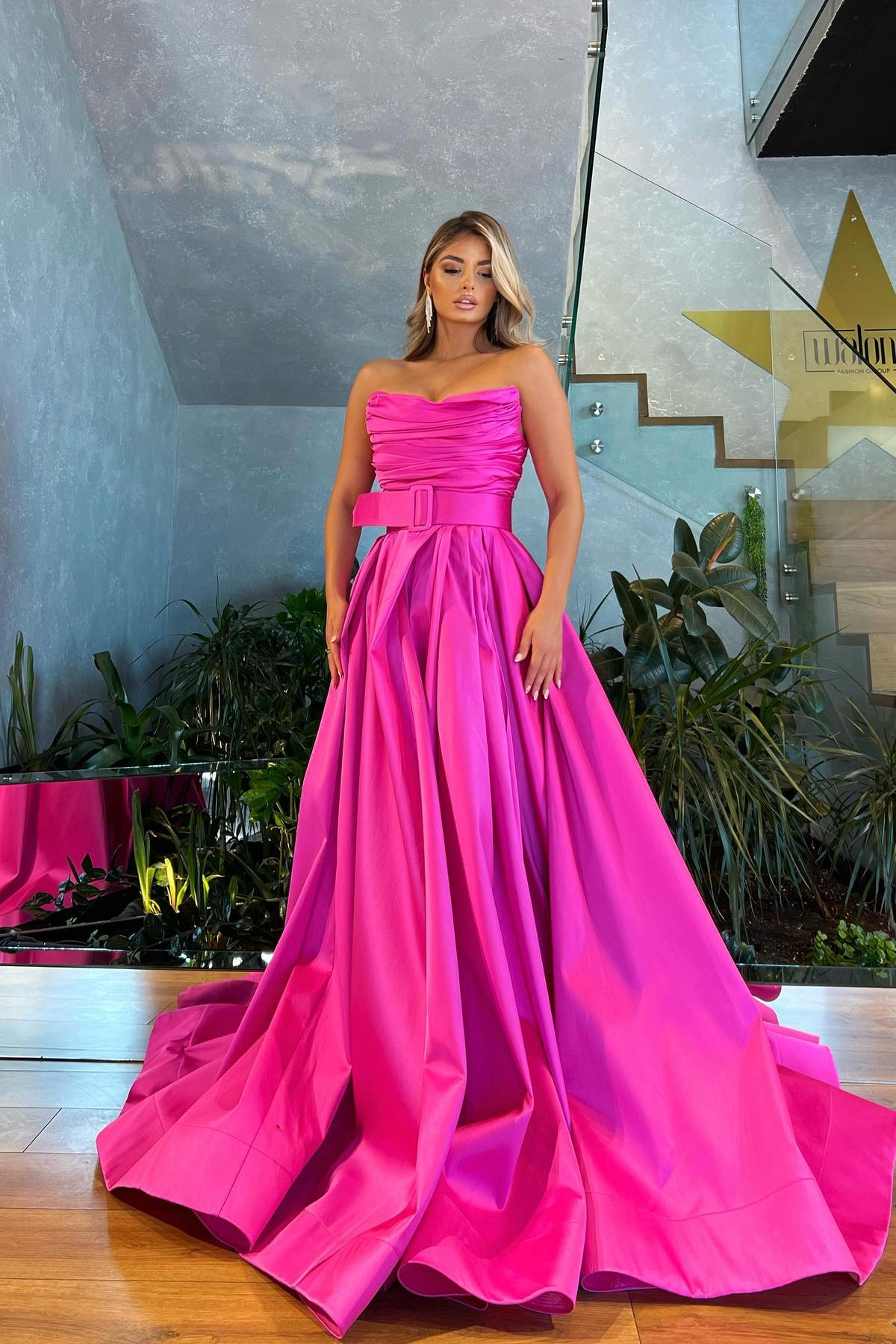 Chic Emerald Green Strapless Prom Dress Princess Sleeveless Long