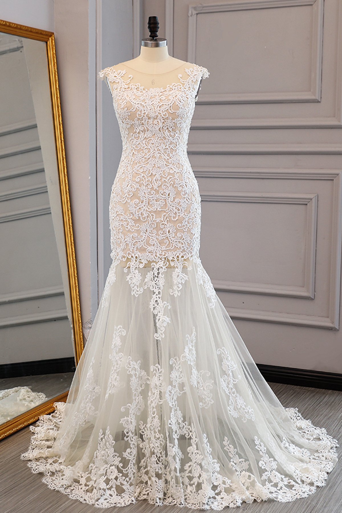 BMbridal Elegant Ivory Tulle Long Mermaid Wedding Dress Lace Appliques Sleeveless Bridal Gowns On Sale-BMbridal