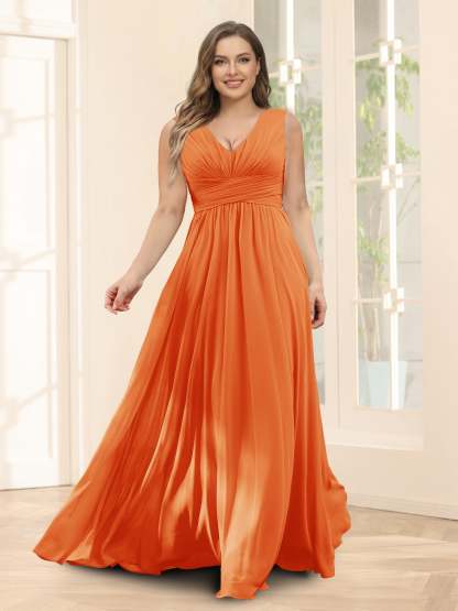 A-Line V-Neck Sleeveless Chiffon Plus Size Bridesmaid Dresses With Pockets