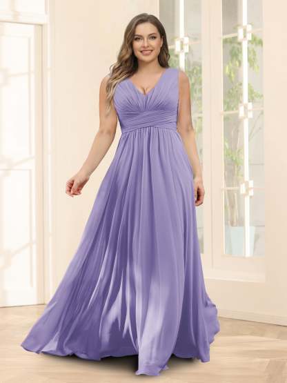 A-Line V-Neck Sleeveless Chiffon Plus Size Bridesmaid Dresses With Pockets