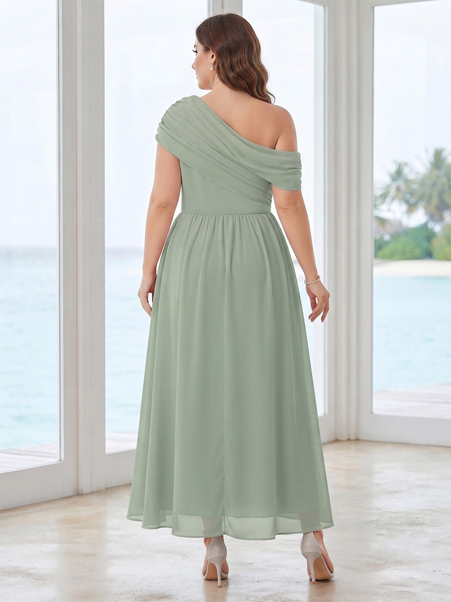 A-Line/Princess Asymmetrical Floor-Length Plus Size Bridesmaid Dresses with Pleats