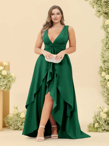 A-Line/Princess Asymmetrical V-Neck Plus Size Bridesmaid Dresses With Ruffles