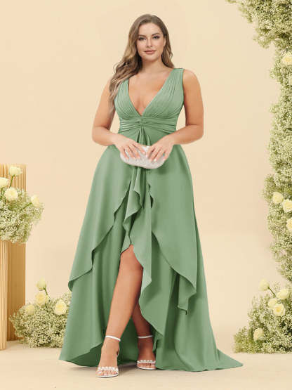 A-Line/Princess Asymmetrical V-Neck Plus Size Bridesmaid Dresses With Ruffles