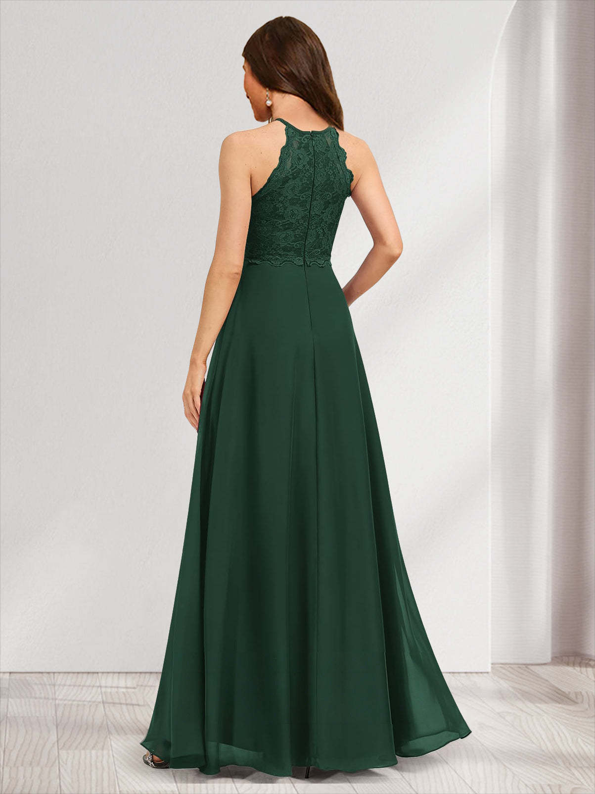 A-Line/Princess Crew Neck Keyhole Bridesmaid Dresses with Lace