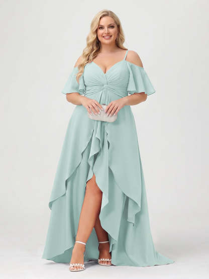 A-Line/Princess Spaghetti Straps Half Sleeves V-Neck Plus Size Bridesmaid Dresses With Ruffles
