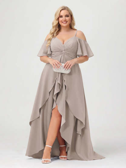 A-Line/Princess Spaghetti Straps Half Sleeves V-Neck Plus Size Bridesmaid Dresses With Ruffles