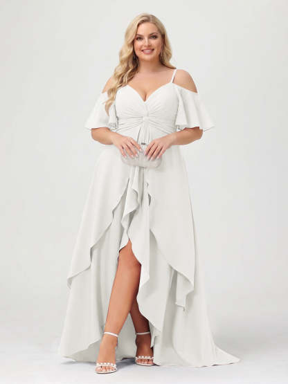 A-Line/Princess Spaghetti Straps Half Sleeves V-Neck Plus Size Bridesmaid Dresses With Ruffles