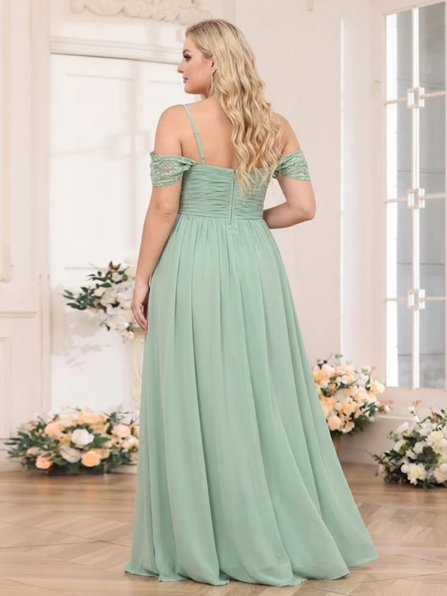 A-Line/Princess Spaghetti Straps Long Plus Size Wedding Party Dresses with Split Side & Pockets