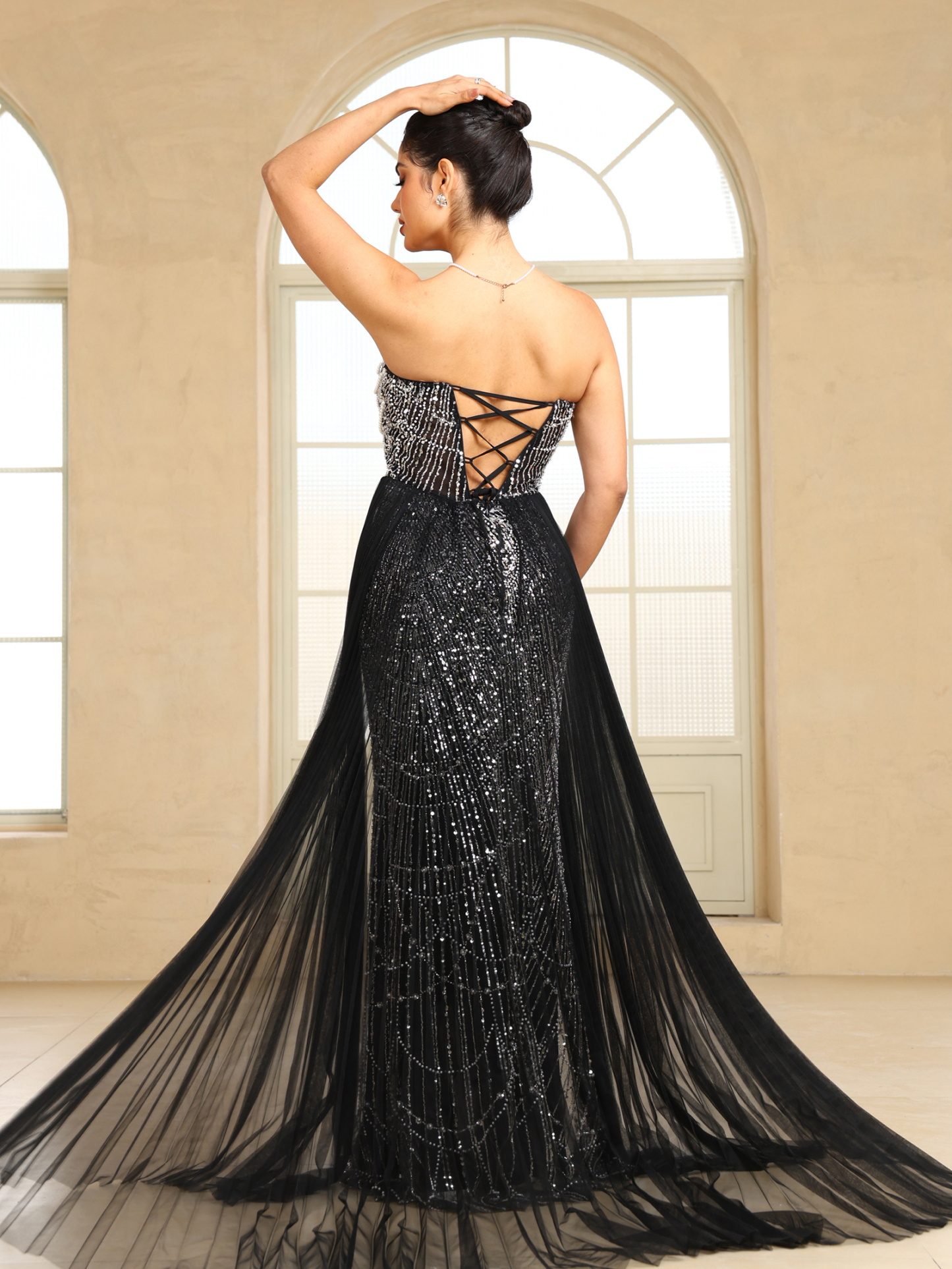BMbridal Sparkling Strapless Mermaid Gown with High - Slit and Tulle Train: A Showstopper for Special Occasions