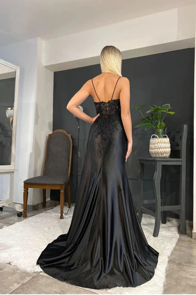 Amazing Long Black V-neck Spaghetti Straps Lace Sleeveless Prom Dress With Slit-BMbridal.com