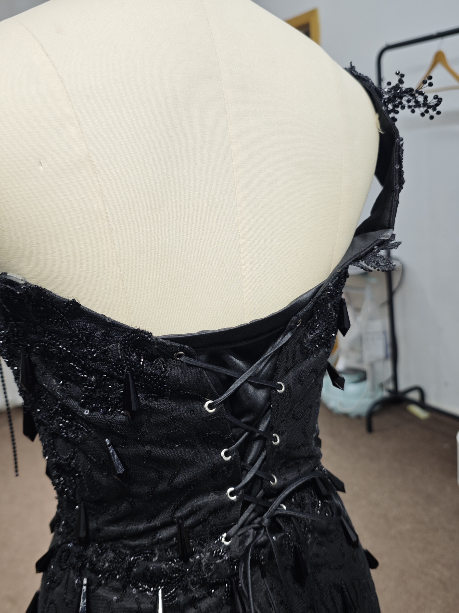 Luxury Black Sequin Mermaid Prom Dress – Illusion Corset Bodice with 3D Beaded Lace & Off-the-Shoulder Detail | 2026 Gothic Glamour Evening Collection