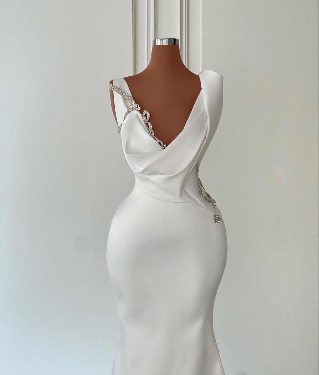 Beautiful Long Ivory Mermaid V-neck Satin Beaded Wedding Dress Sleeveless