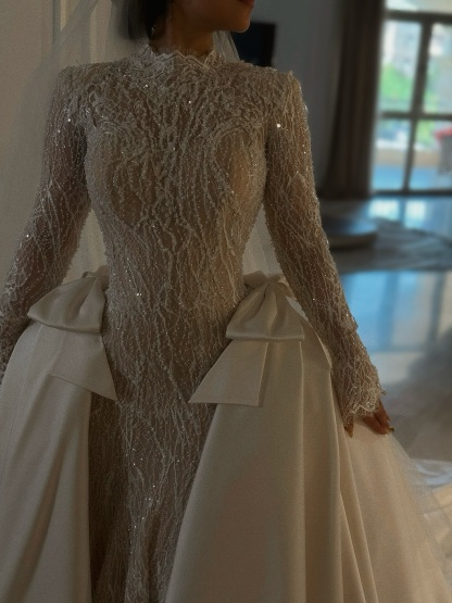 Glamorous Wide Strap Open Back Mermaid Wedding Dress with Lace Appliques-BMbridal