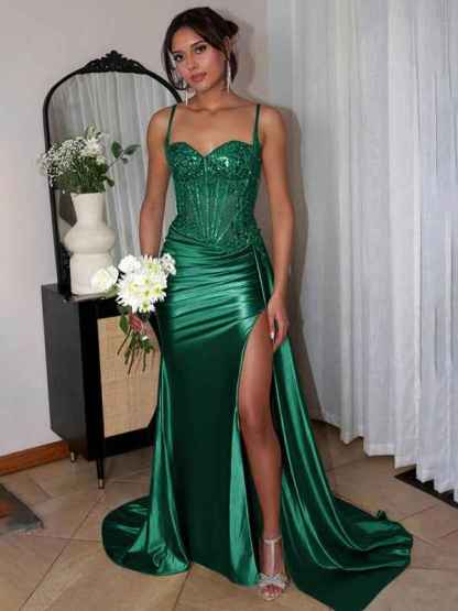 Green Mermaid Spaghetti Straps Bodice Long Prom Dress with Beads