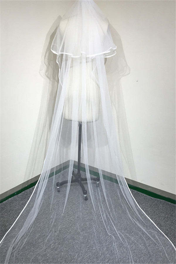 Floral Cute Tulle Lace Ribbon Edge 1.5*1.4M Wedding Veils with Comb