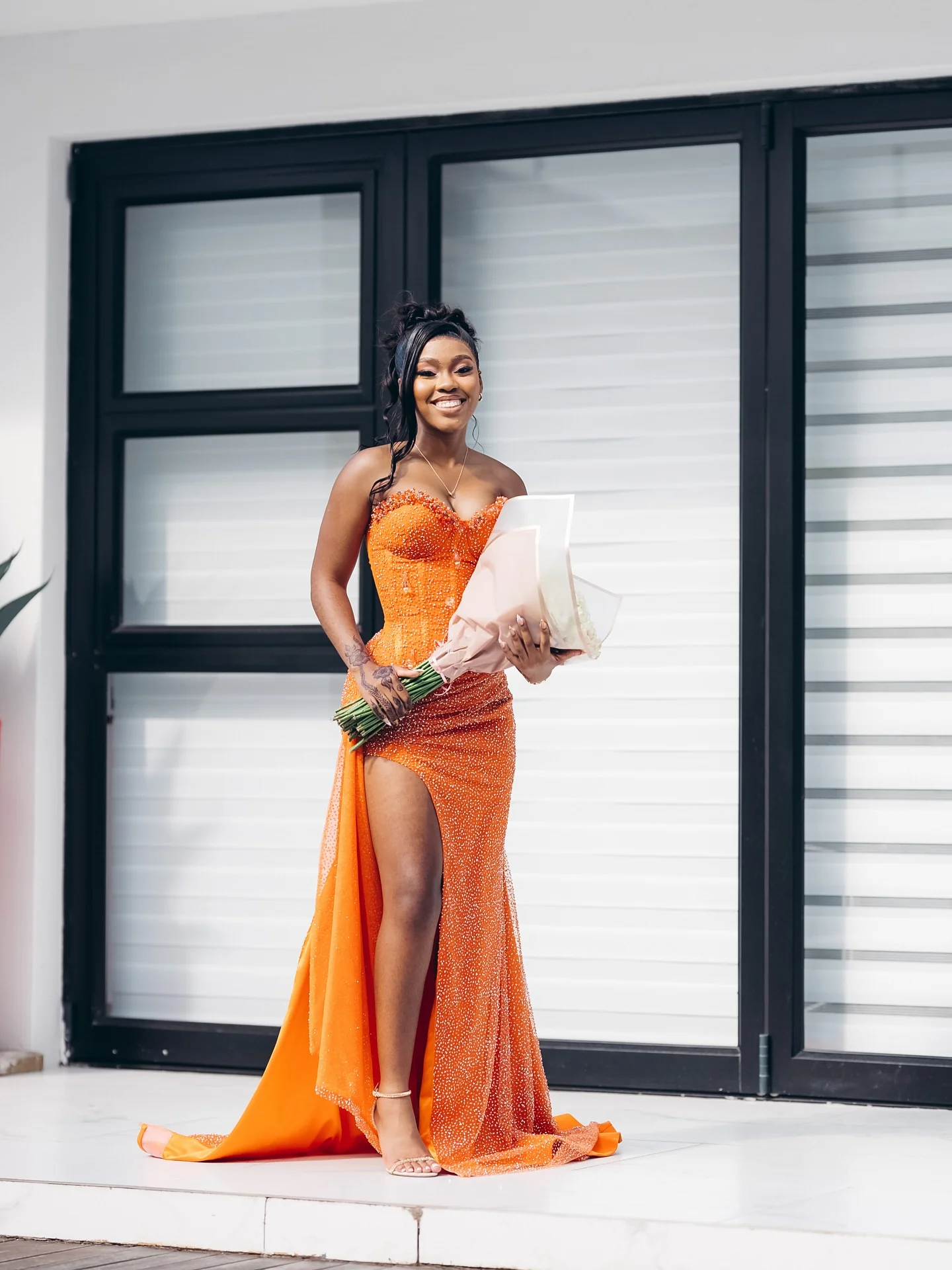 Glitter Strapless Mermaid Sequined Long Prom Dress with Slit