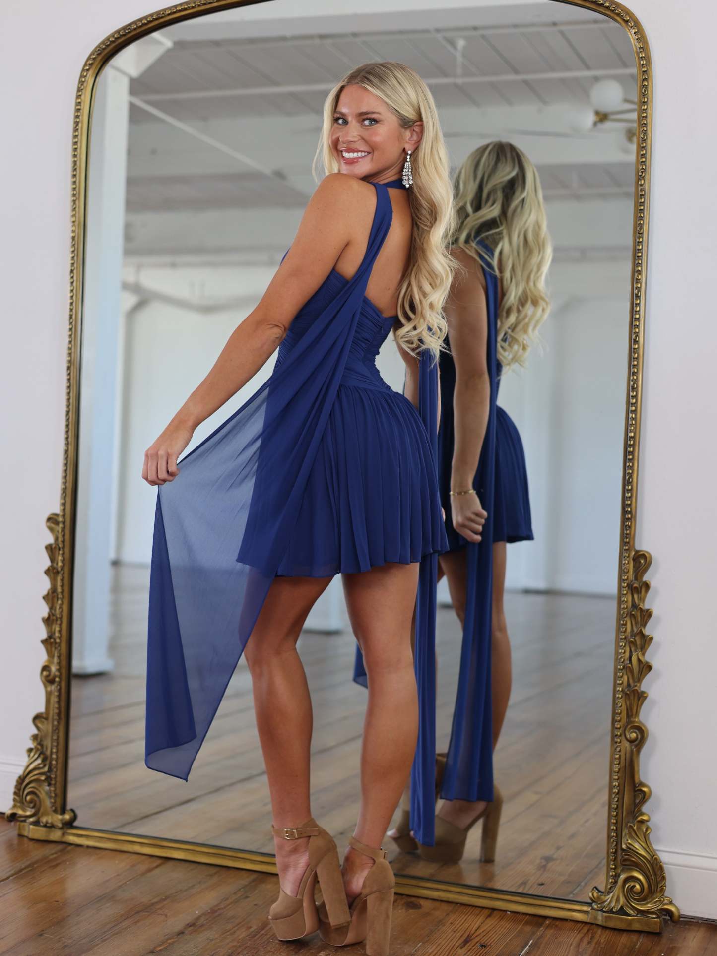 Halter Choker Deep V Neck Ruched Chiffon Homecoming Dress A-Line Mini Cape Streamer Open Back