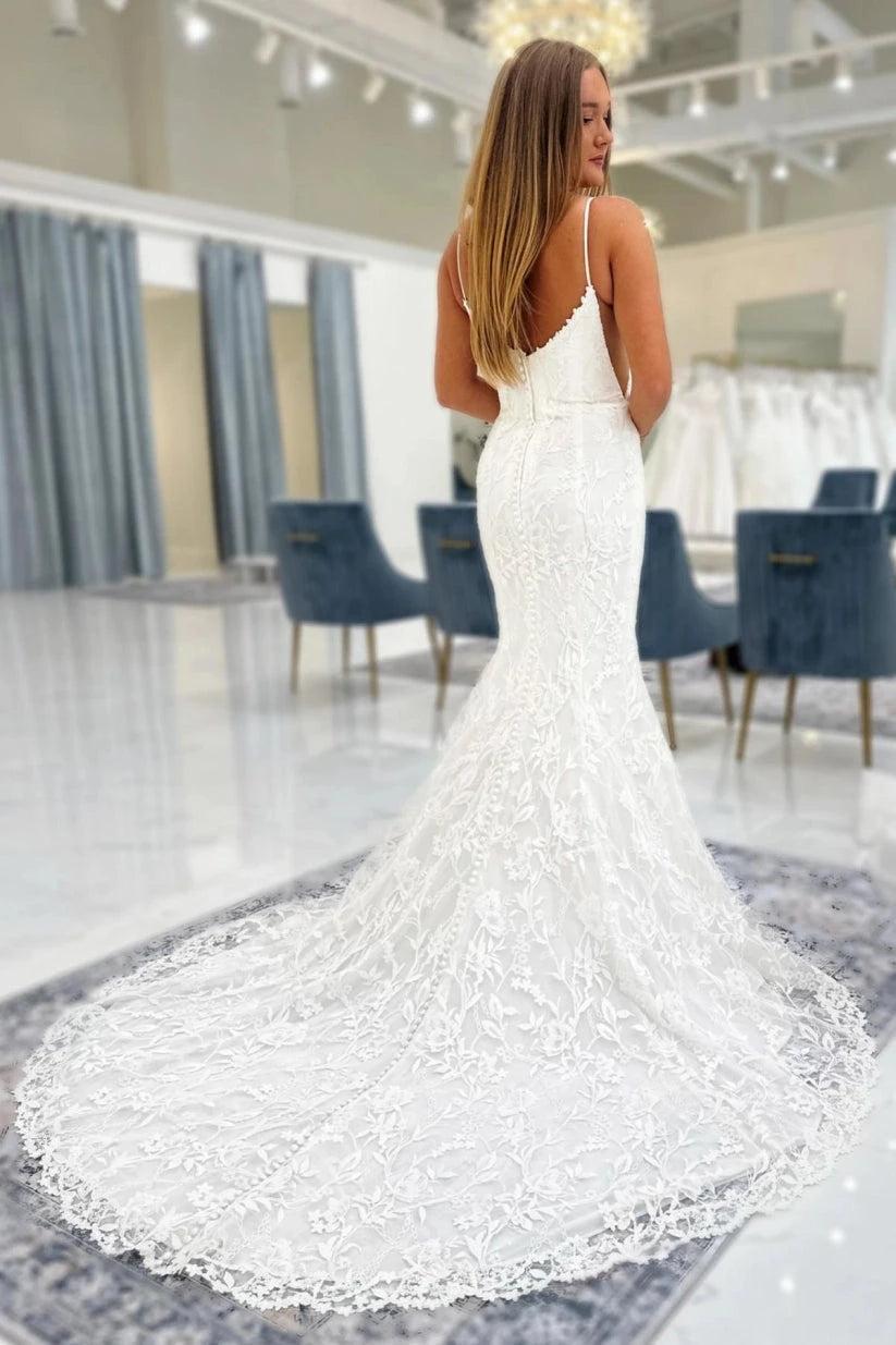 Ivory Lace Mermaid Wedding Dress Spaghetti Straps Deep V-Neck Illusion Bodice 3D Leaf Applique Open Back Chapel Train Bridal Gown