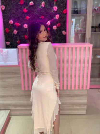 Light Yellow Long Sleeve Square Neck Ruffle Hem Fitted Dress