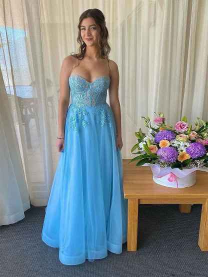 Light Blue Strapless Tulle Prom Dress with Floral Lace Applique|s