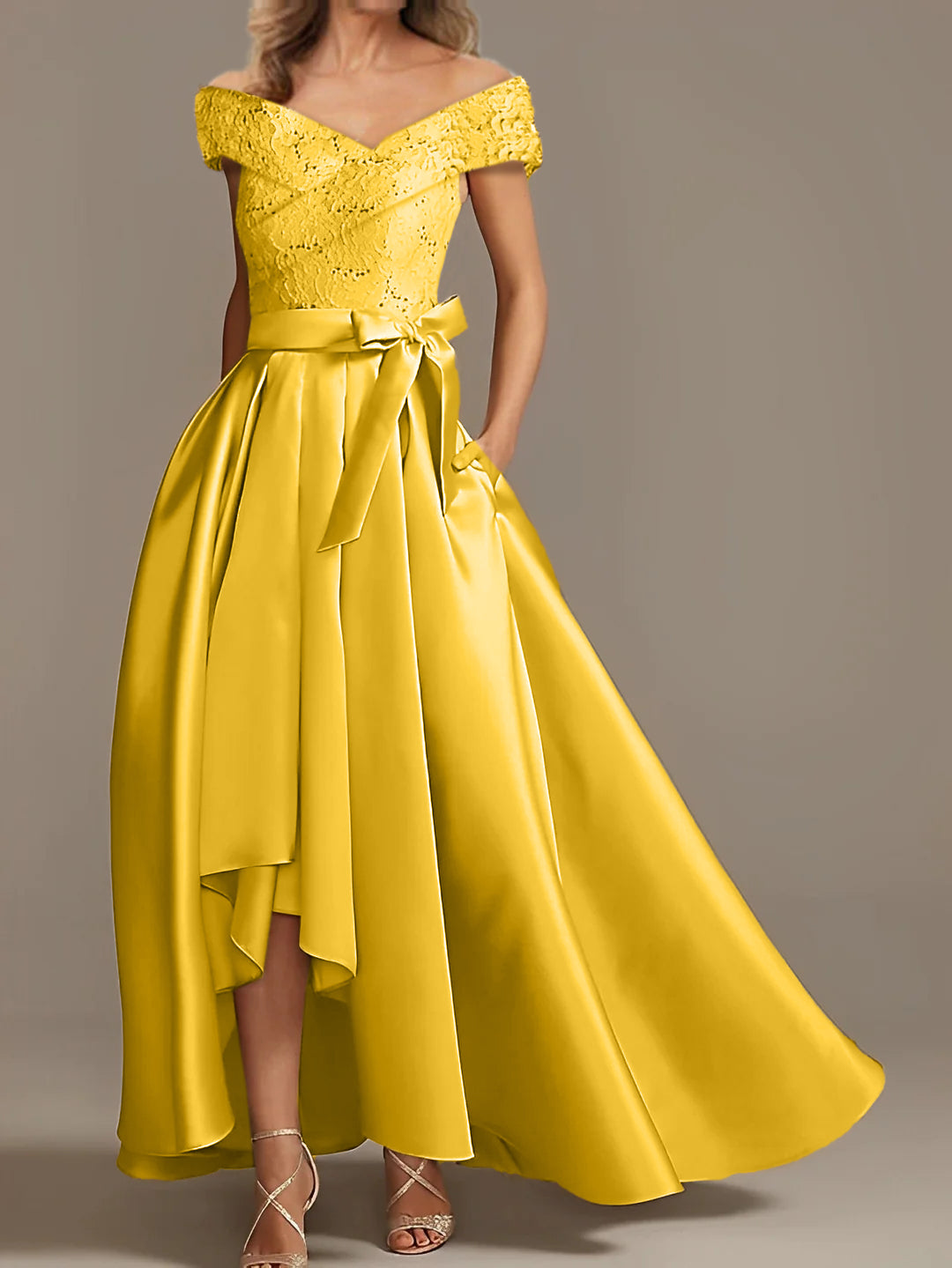 Off-the-Shoulder Asymmetrical A-Line Mother of the Bride Dresses with Ruffles