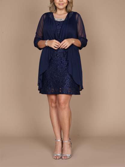 Short Lace Sheath/Column Jewel Neck Mother of the Bride Dresses