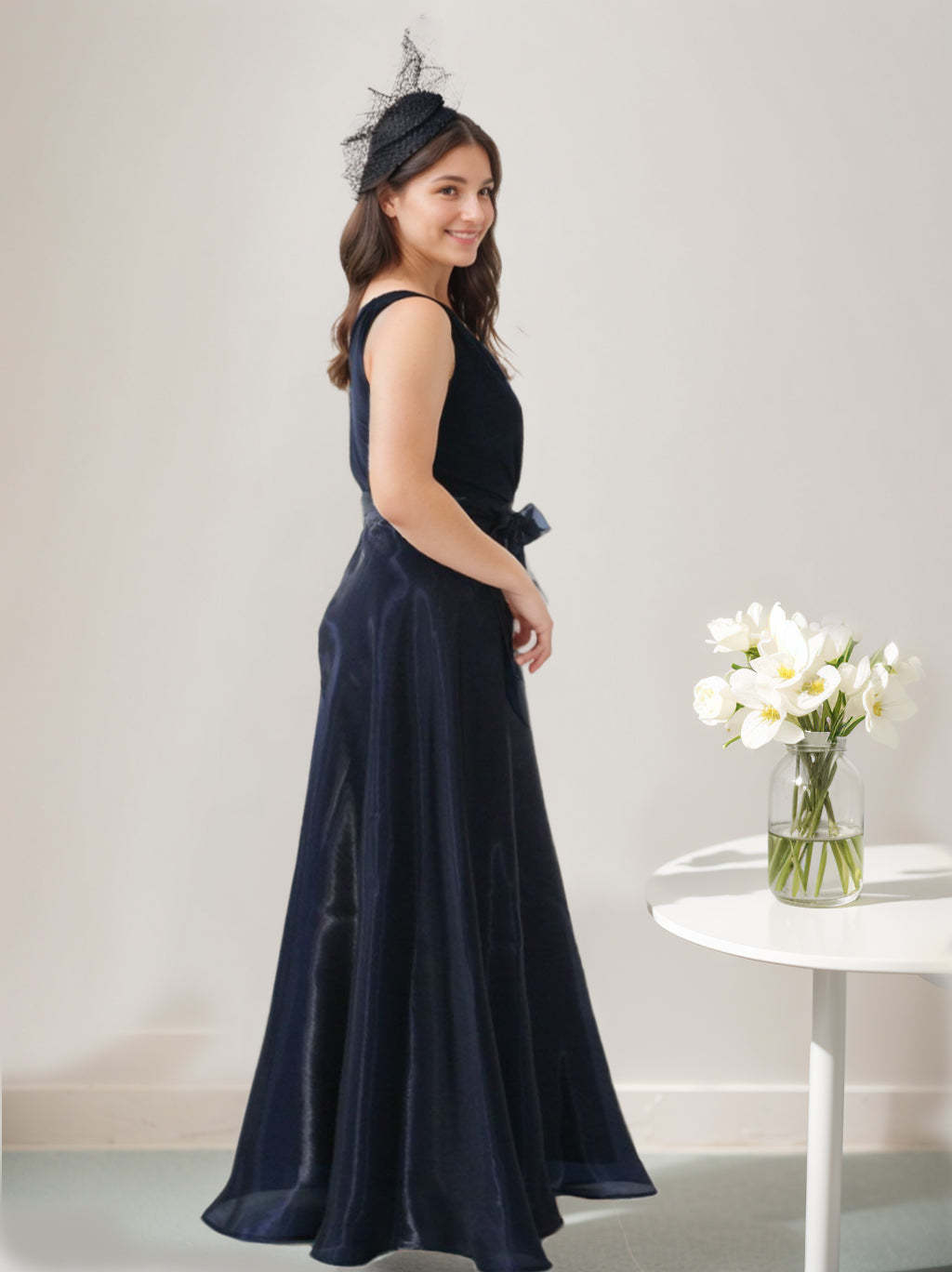 V-Neck Sleeveless A-Line Princess Floor-Length Plus Size Mother of the Bride Dress with Bow