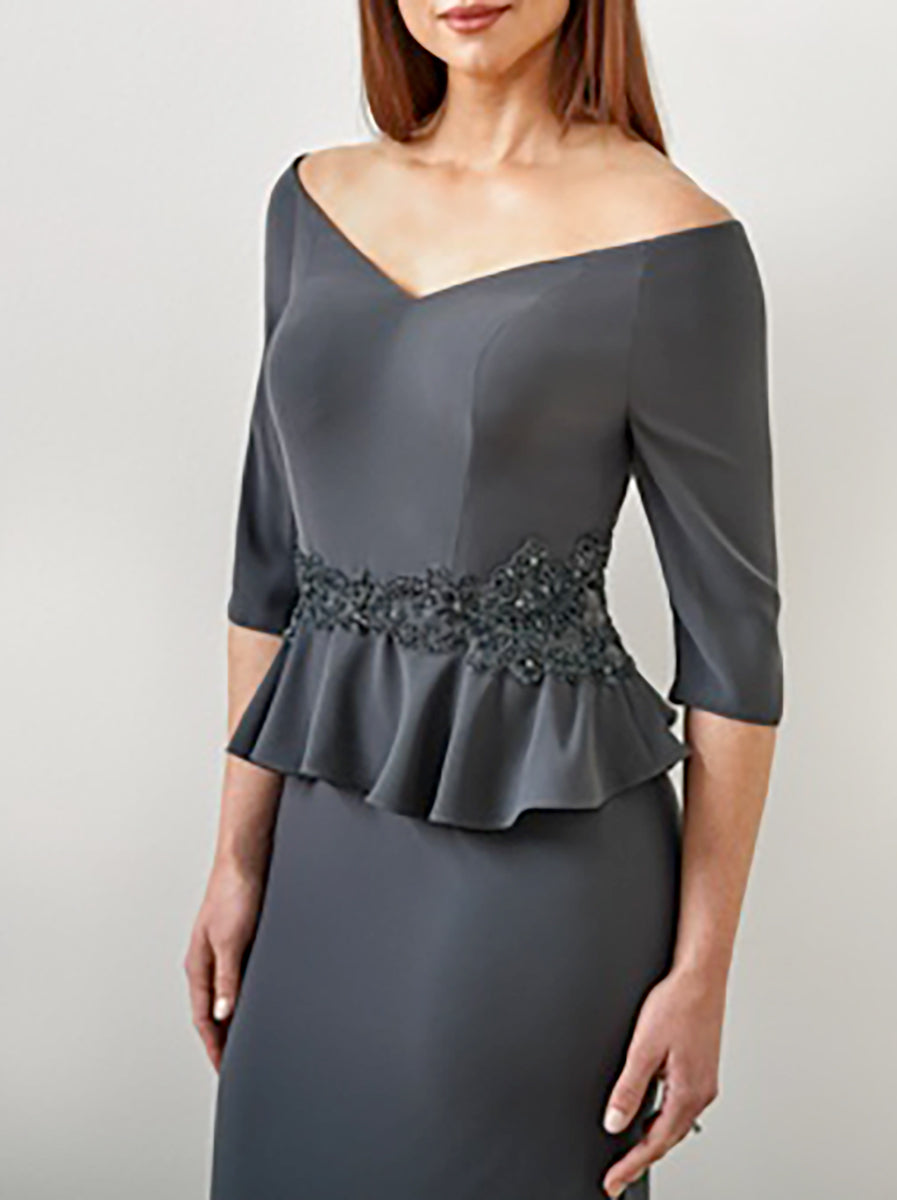 V-Neck Mother of the Bride Trumpet/Mermaid Dresses Featuring Ruffles and Appliques-BMbridal