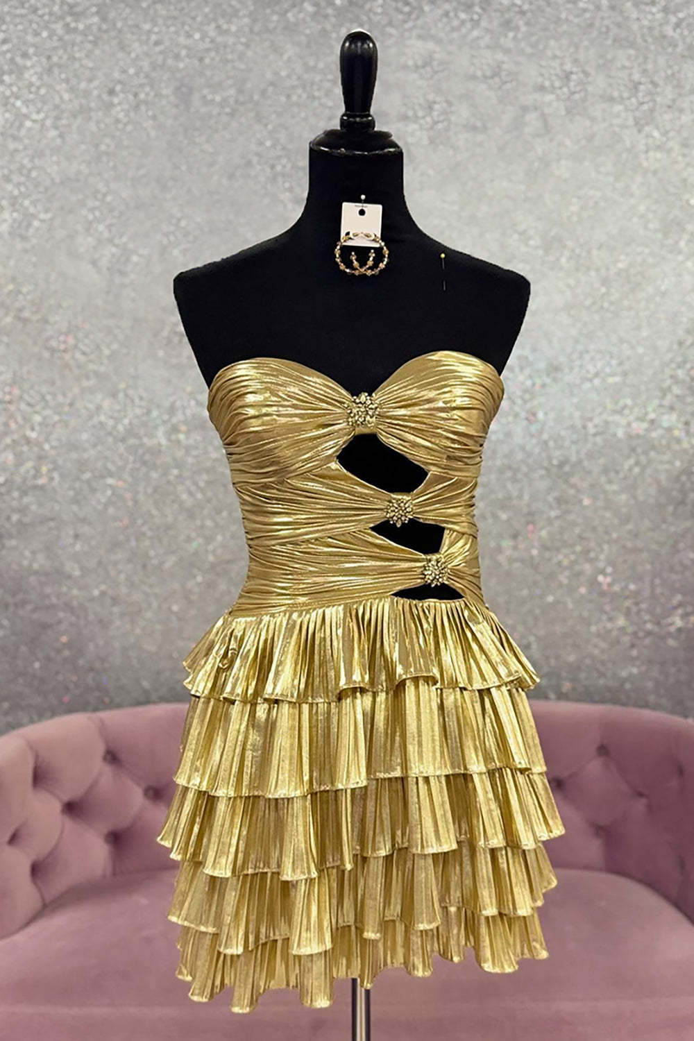 Metallic Gold A Line Sweetheart Ruched Short Homecoming Dress with Ruffles