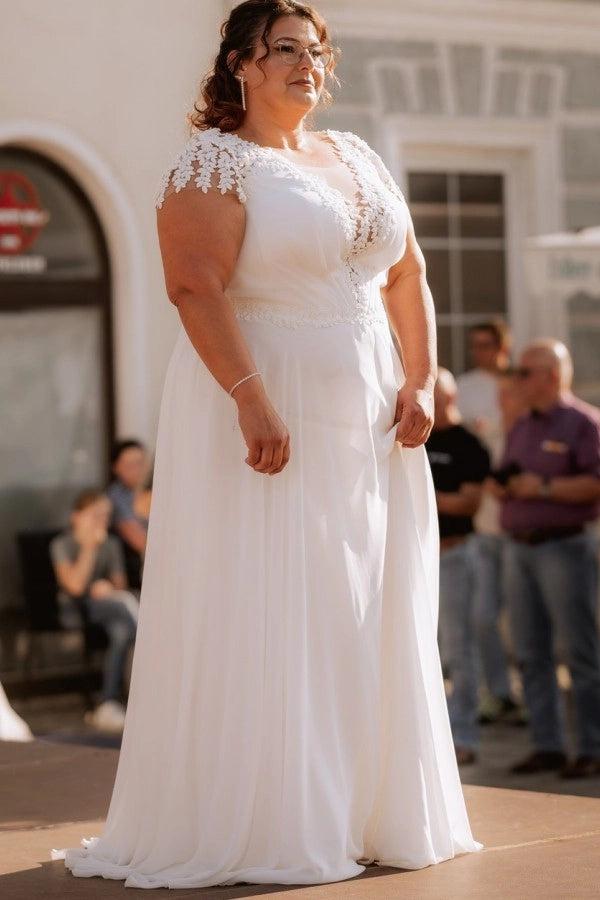 Plus Size White A-Line Wedding Dress Scoop Neck Sheer Lace Cap Sleeves 3D Leaf Applique Chiffon Boho Bridal Gown with Sweep Train
