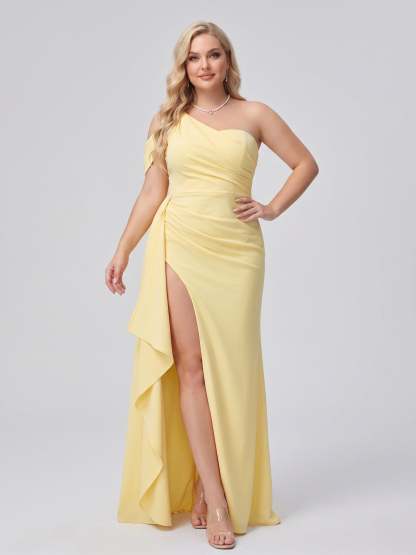 Sheath/Column Asymmetrical One-Shoulder Long Plus Size Bridesmaid Dresses With Ruched & Split Side