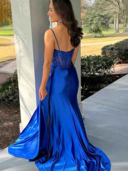 Spaghetti Straps Sweetheart Appliques Pleated Prom Dress with Slit
