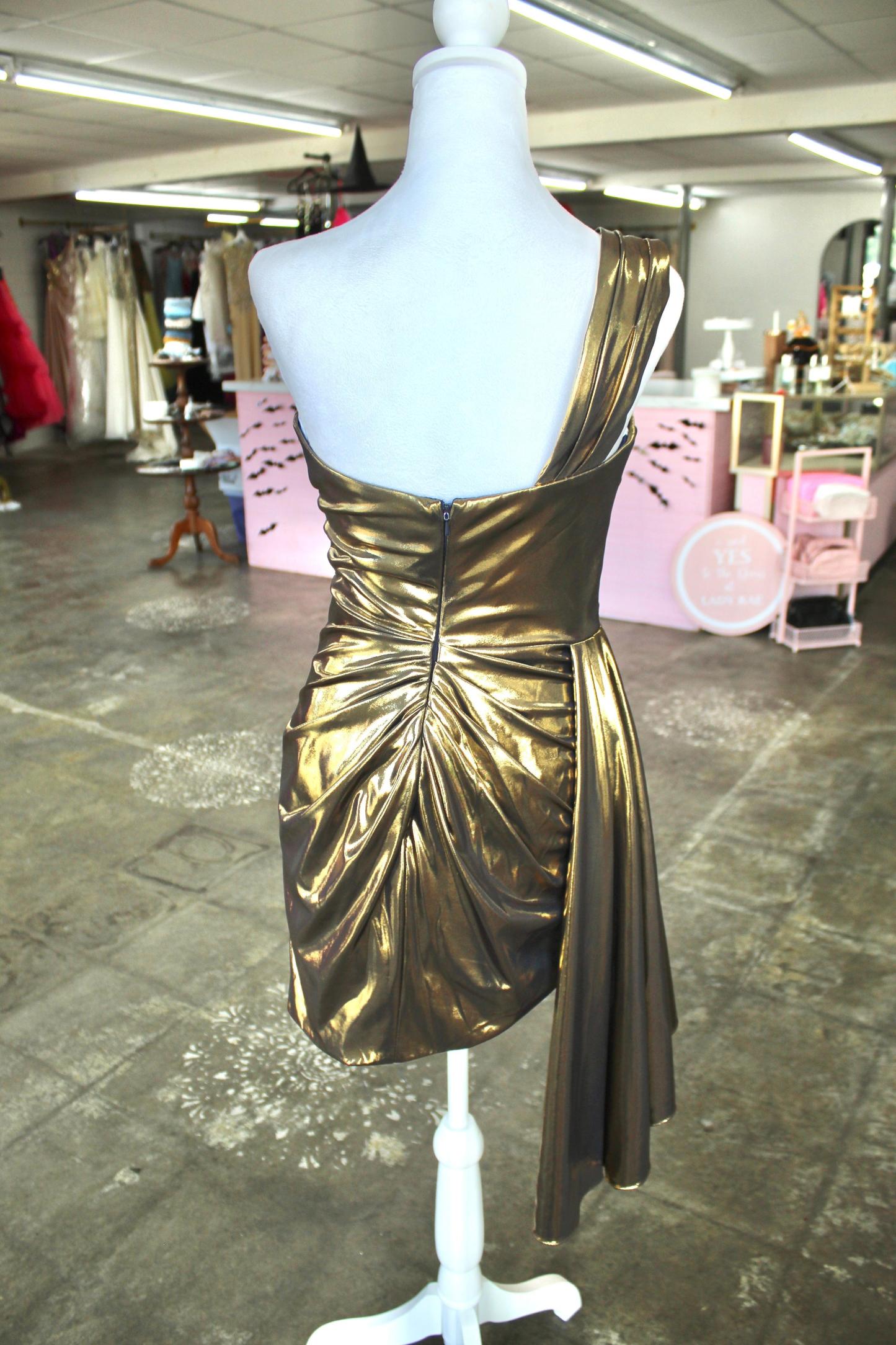 Sparkly Green Tight Ruched Short Metallic Homcoming Dress with Sash