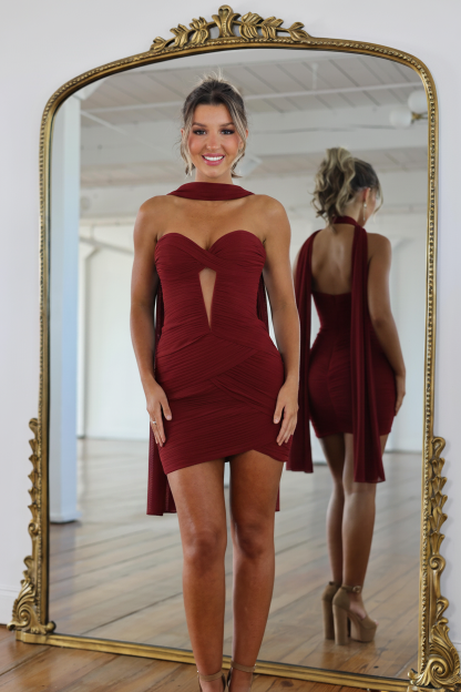 Sweetheart Halter Scarf Ruched Bodycon Homecoming Dress Keyhole Cutout Open Back Asymmetric Mini